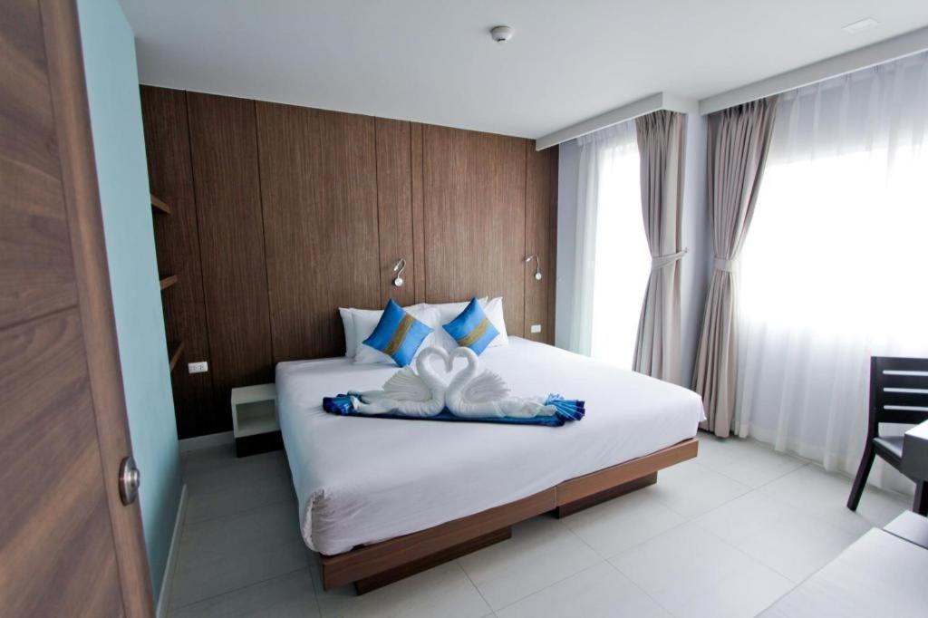 Elegancy Sansabai Hotel Patong Exteriér fotografie